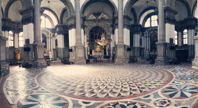interno_madonna_salute