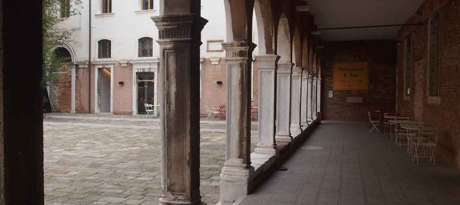 crociferi-chiostro